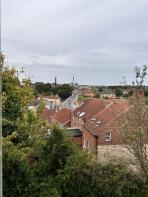 5, Springhill, Tadcaster LS24 8AD