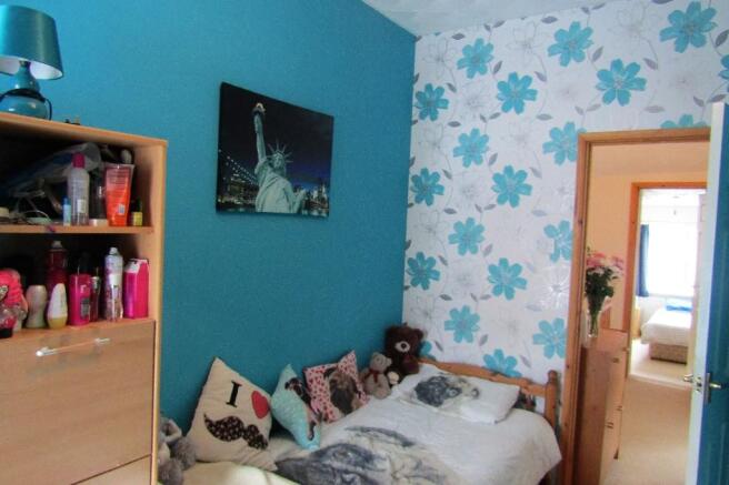 BEDROOM  2