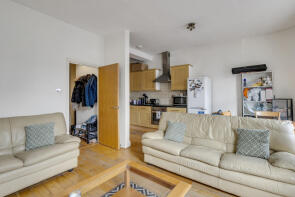 56a, Lavender Hill, London SW11 5RQ
