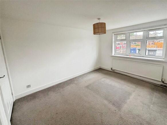 3 bed Bungalow for sale Image 8