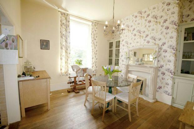 Breakfast Room