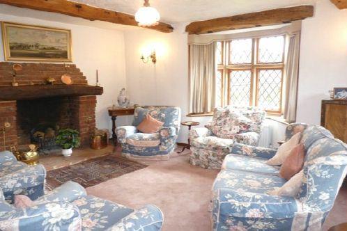 SITTING ROOM