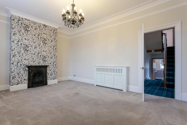 3 bed Maisonette to rent Image 5