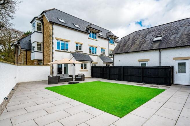 Welcome to the Acorn Close