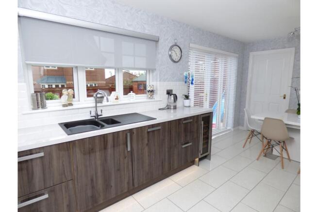 Kitchen / Diner