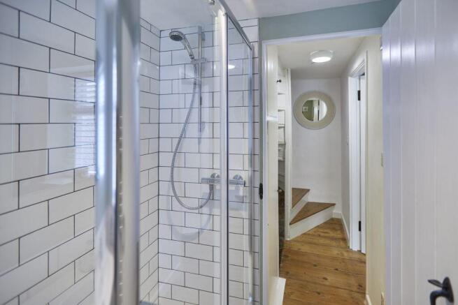 2 bed Cottage for sale Image 8
