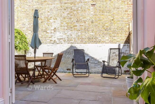 External Lifestyle Photograph