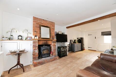 North Road, Hersham, Walton-on-Thames, Surrey, KT12