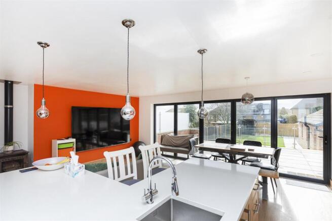 Living/Dining Kitchen