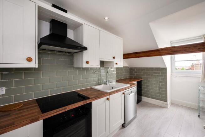 1 bed Flat to rent Image 4