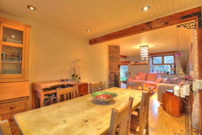 Dining Room 2.jpg