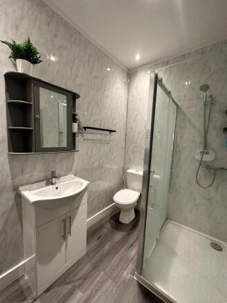 6 bed Terraced for sale Image 12