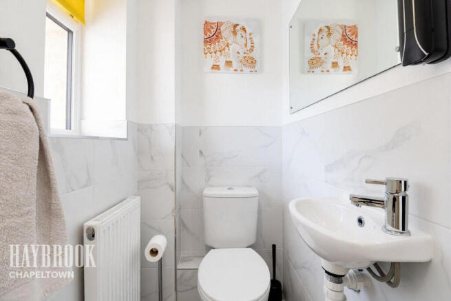 4 bed Town House for sale Image 10