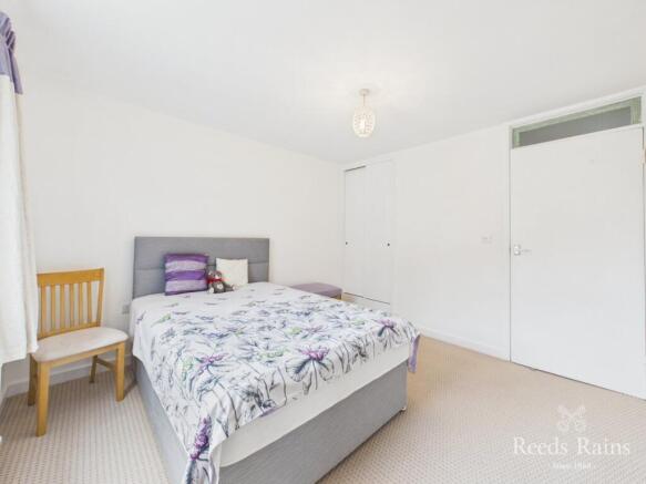 2 bed Apartment for sale Image 9