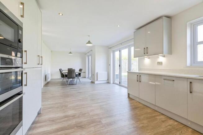 pbox-IMG.jpg
