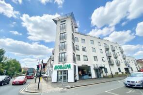 Flat 6, 2a Montway Heights, Montague Road, Wimbledon, London SW19 1SA