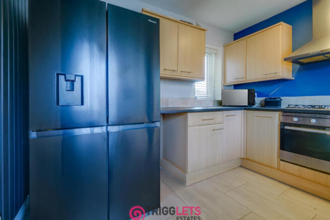 3 bed Detached for sale Image 8