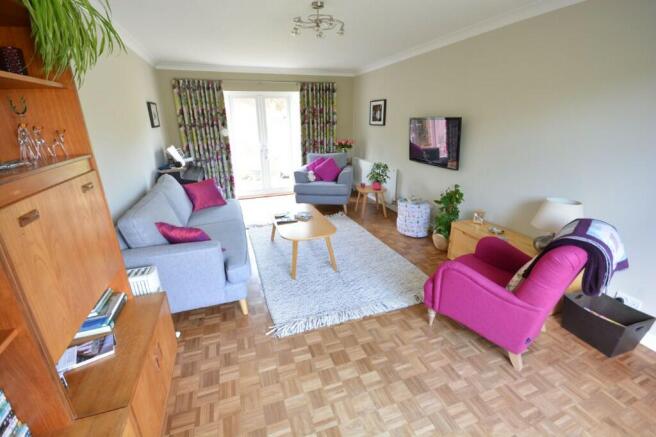 SITTING ROOM