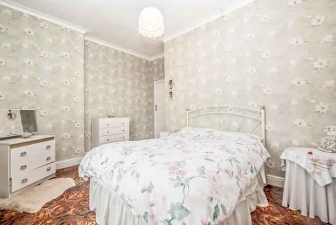 2 bed Terraced for sale Image 7