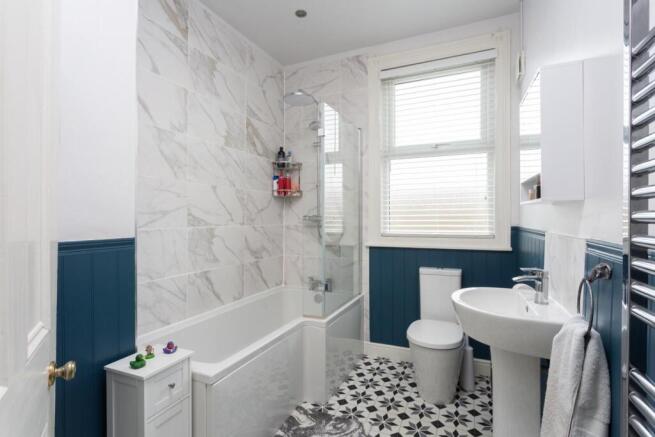 2 bed Terraced for sale Image 11