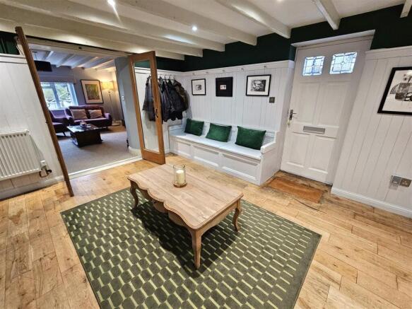 Reception Hall (2).jpg