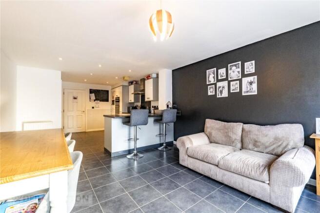 Kitchen/Diner/Living