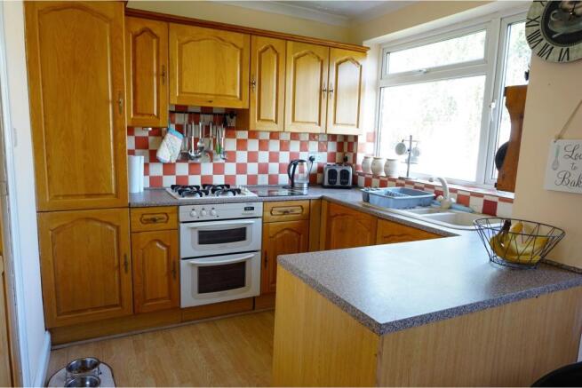 Kitchen / Breakfast