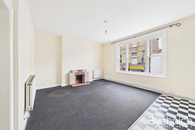 CAM05250G0-PR0184-STILL005