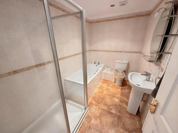 Main Bathroom