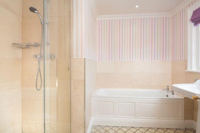 Ensuite, Baybe...
