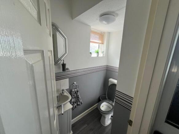 cloakroom.jpg