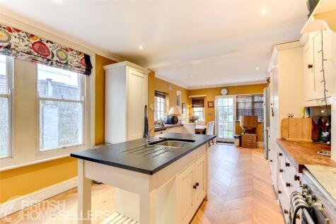 Navarino Road, Worthing, West Sussex, BN11