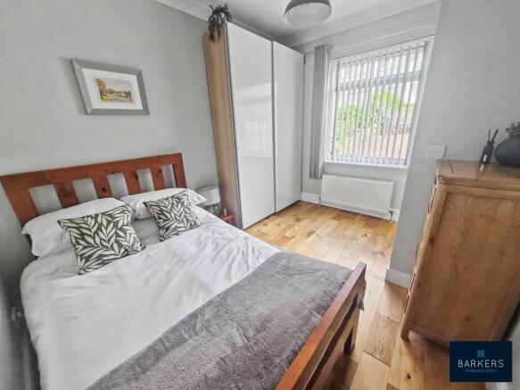 2 bed Semi-Detached Bungalow for sale Image 10