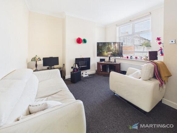Aintree Road, Blackpool, FY4 photo 2