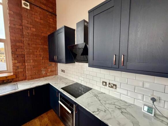 1 bed Apartment to rent Image 5
