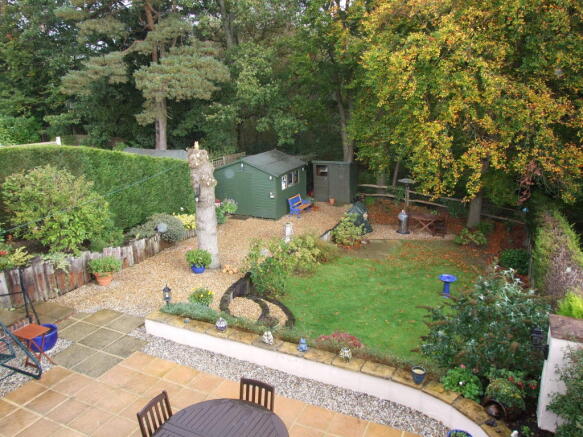 Photo 3