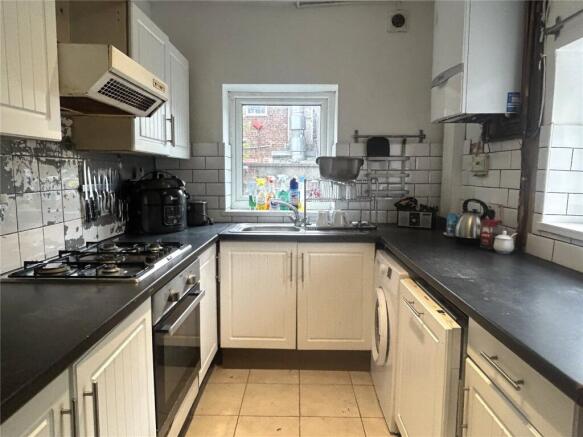 2 bed End of Terrace for sale Image 7