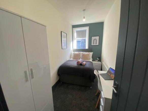 46 WOR Room 2