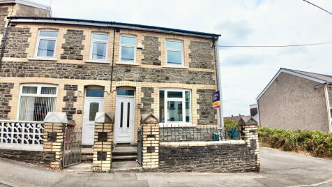 Gordon Road, Blackwood, NP12