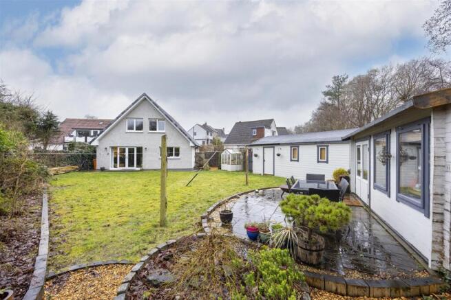 103_LARKFIELD_RD_LENZIE_006.JPG
