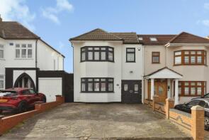 172, Clayhall Avenue, Clayhall, Ilford IG5 0LE