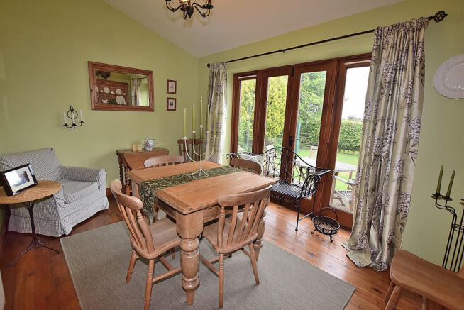 3 bed Barn Conversion for sale Image 8