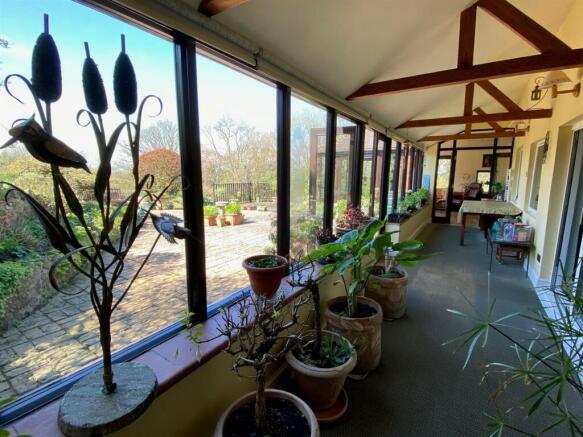 Garden Room.jpg