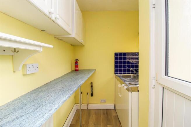 2 bed Terraced for sale Image 4