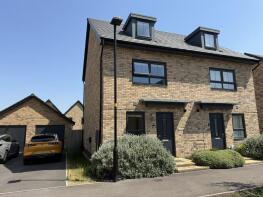 9, Beckett Strand, Swindon SN1 7DE
