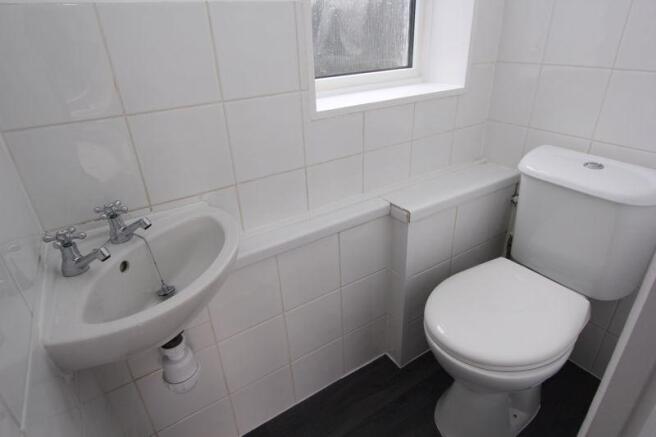 Cloakroom/WC