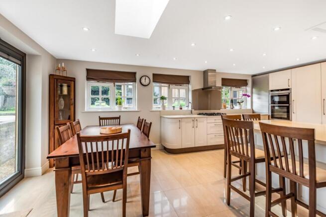 Kitchen / Dining Are