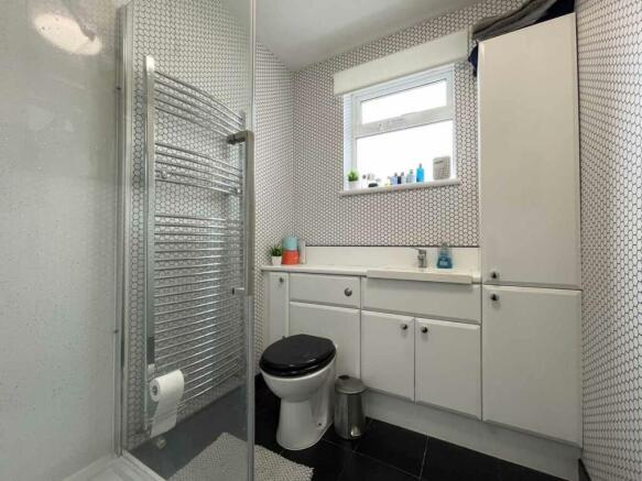 Churchill Way 9 Shower Room.jpg