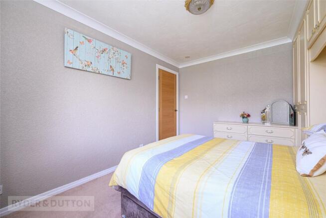 2 bed Bungalow for sale Image 9