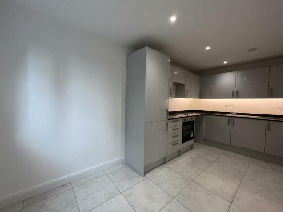 OPEN PLAN DINING/KITCHEN